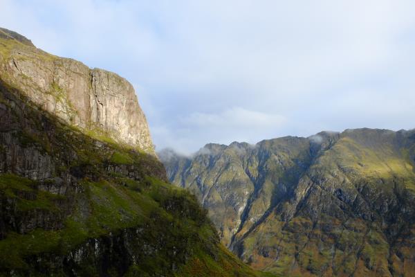 Photo of Day starting to brighten up with Aonach Dubh lit up in sun